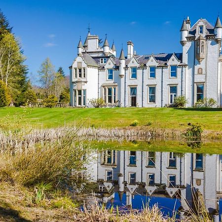 Dalnaglar Castle Estate Villa Spittal of Glenshee ภายนอก รูปภาพ